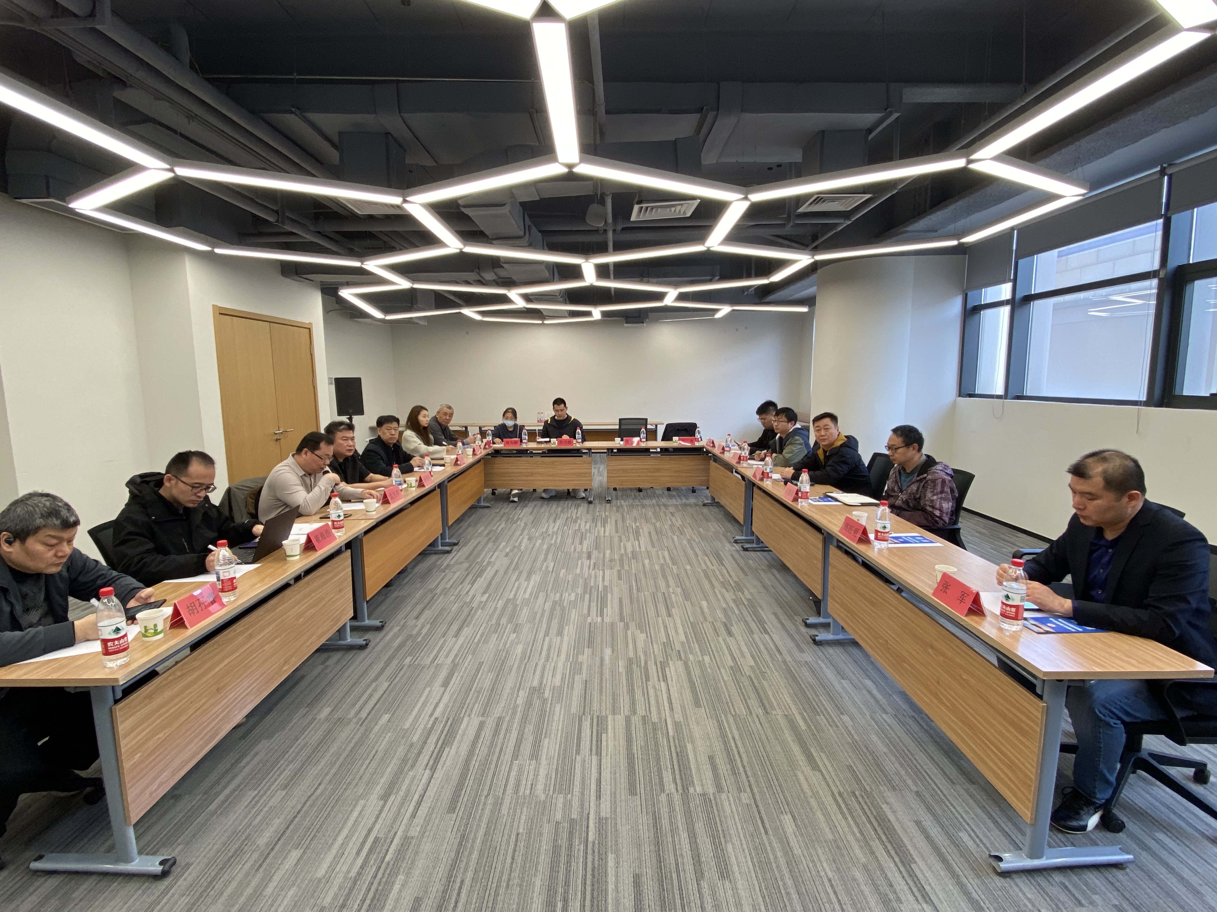 聚焦新标落地・赋能项目建设​——天津市消防协会成功举办市重点项目专家论证会